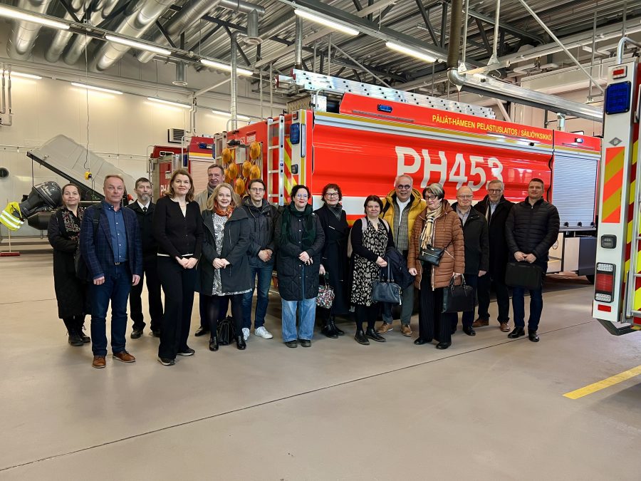 Päijät-Hämeen aluehallitus Asikkalan paloasemalla 24.03.2025.